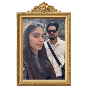 Portrait frame